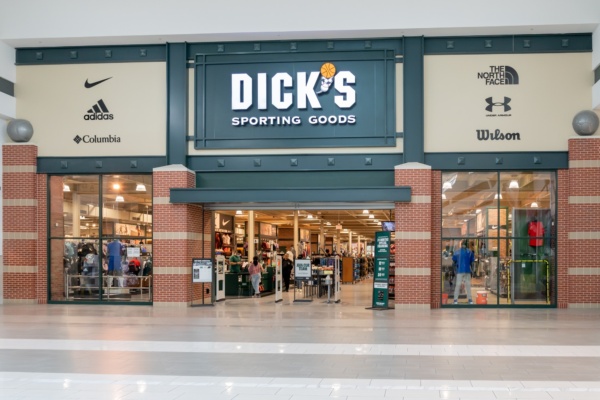 Dick’s Sporting Goods: Schwacher Ausblick belastet den Einzelhandel