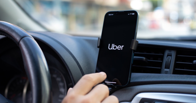 Uber-Aktie: Gewinn und Partnerschaften top, Kurs floppt