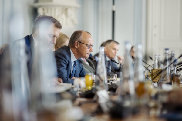 Gaspreis-Rally: Merz warnt, Equinor-Aktie profitiert