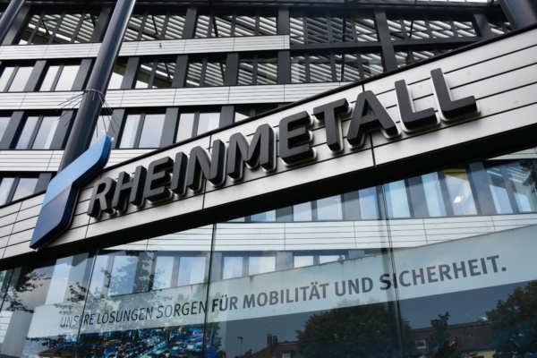 Rheinmetall-Aktie: Kampf um die 1.000-Euro-Marke vor Q3